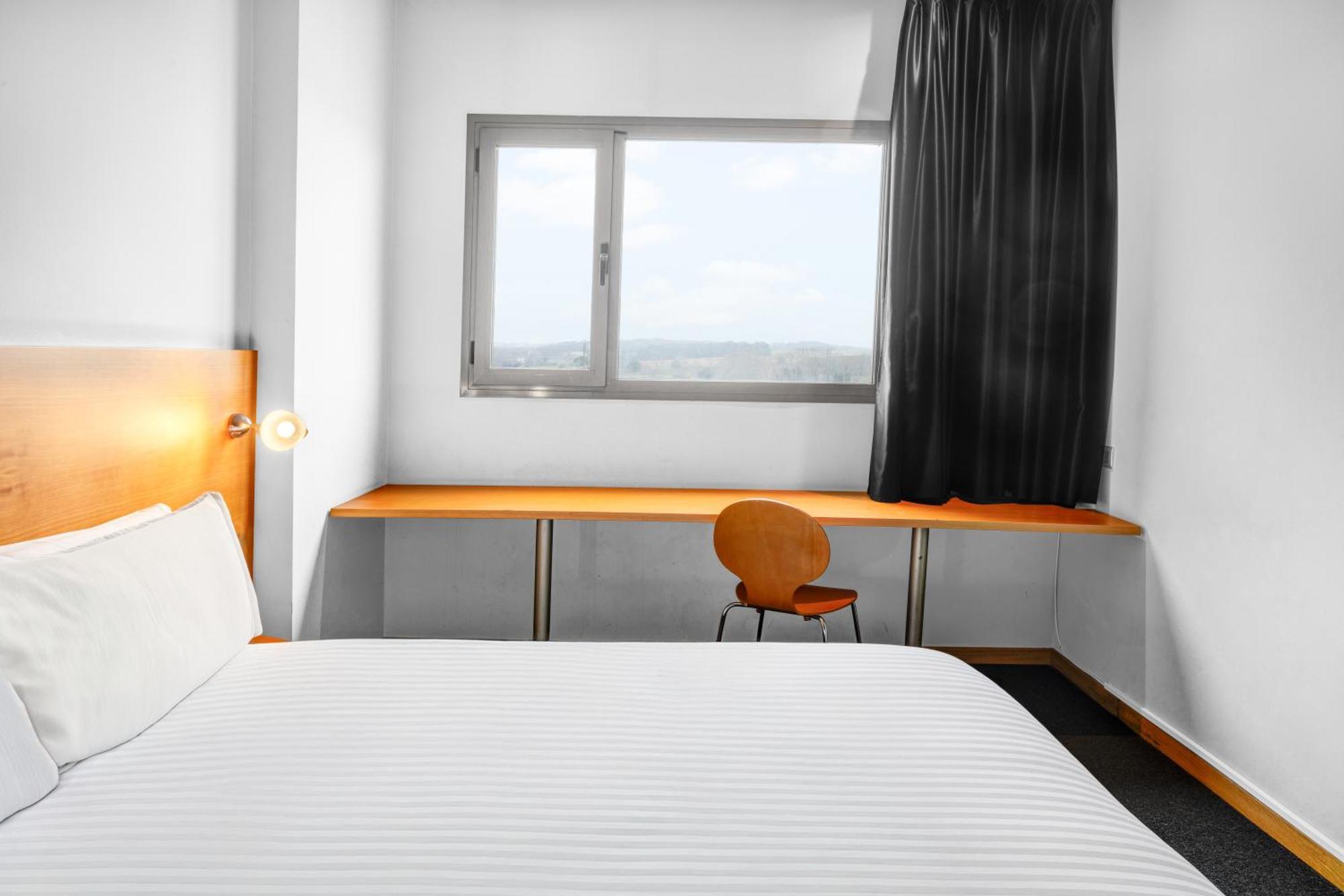 B&B Hotel Barcelona Mollet Porta De Gallecs موييت ذيل مْباييس المظهر الخارجي الصورة