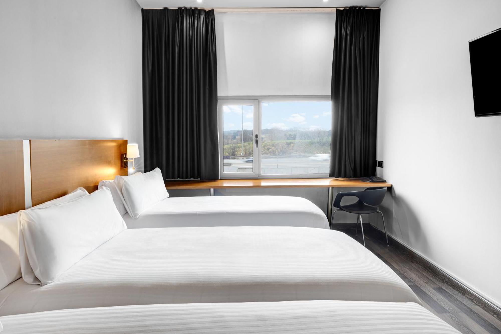 B&B Hotel Barcelona Mollet Porta De Gallecs موييت ذيل مْباييس المظهر الخارجي الصورة