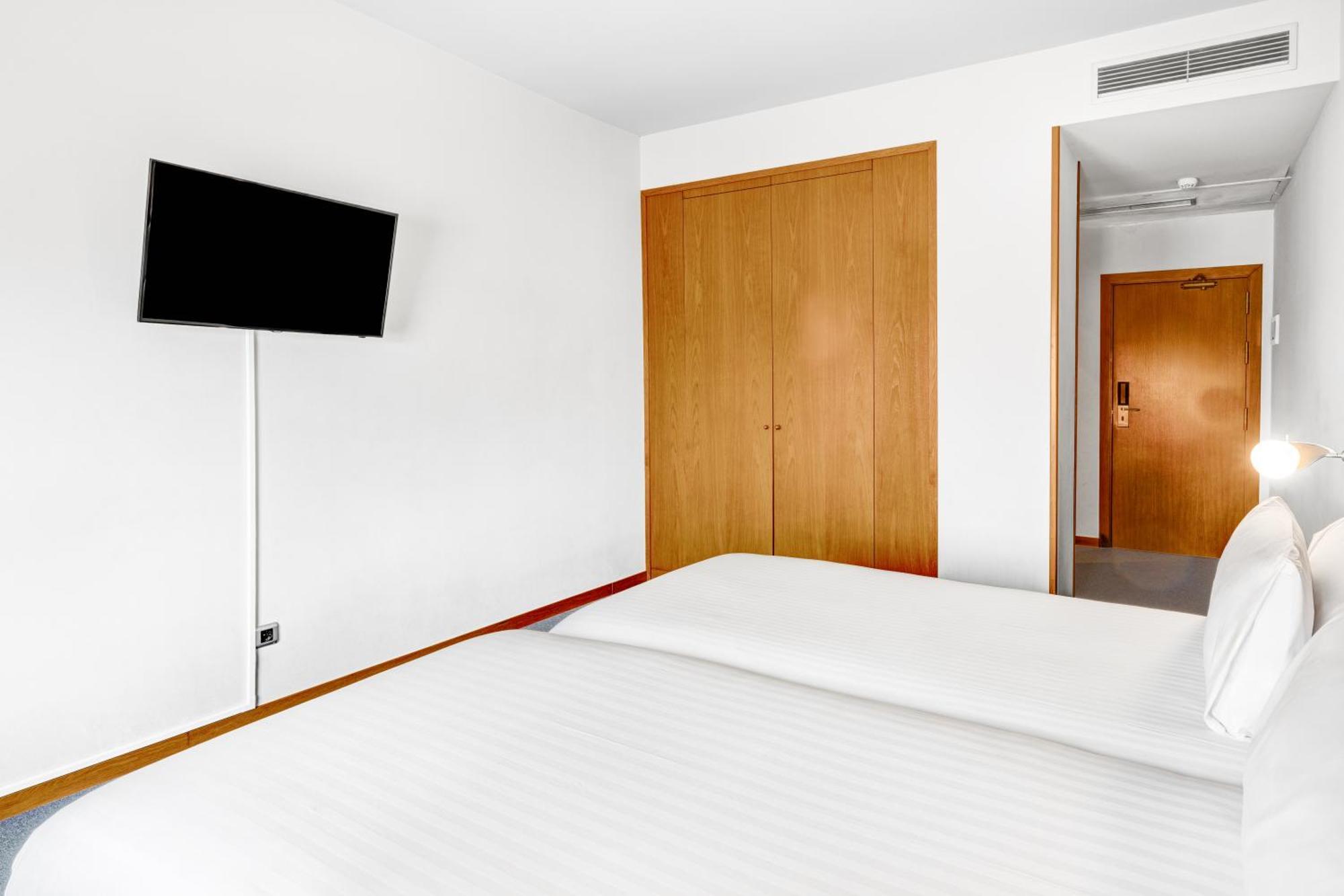B&B Hotel Barcelona Mollet Porta De Gallecs موييت ذيل مْباييس المظهر الخارجي الصورة