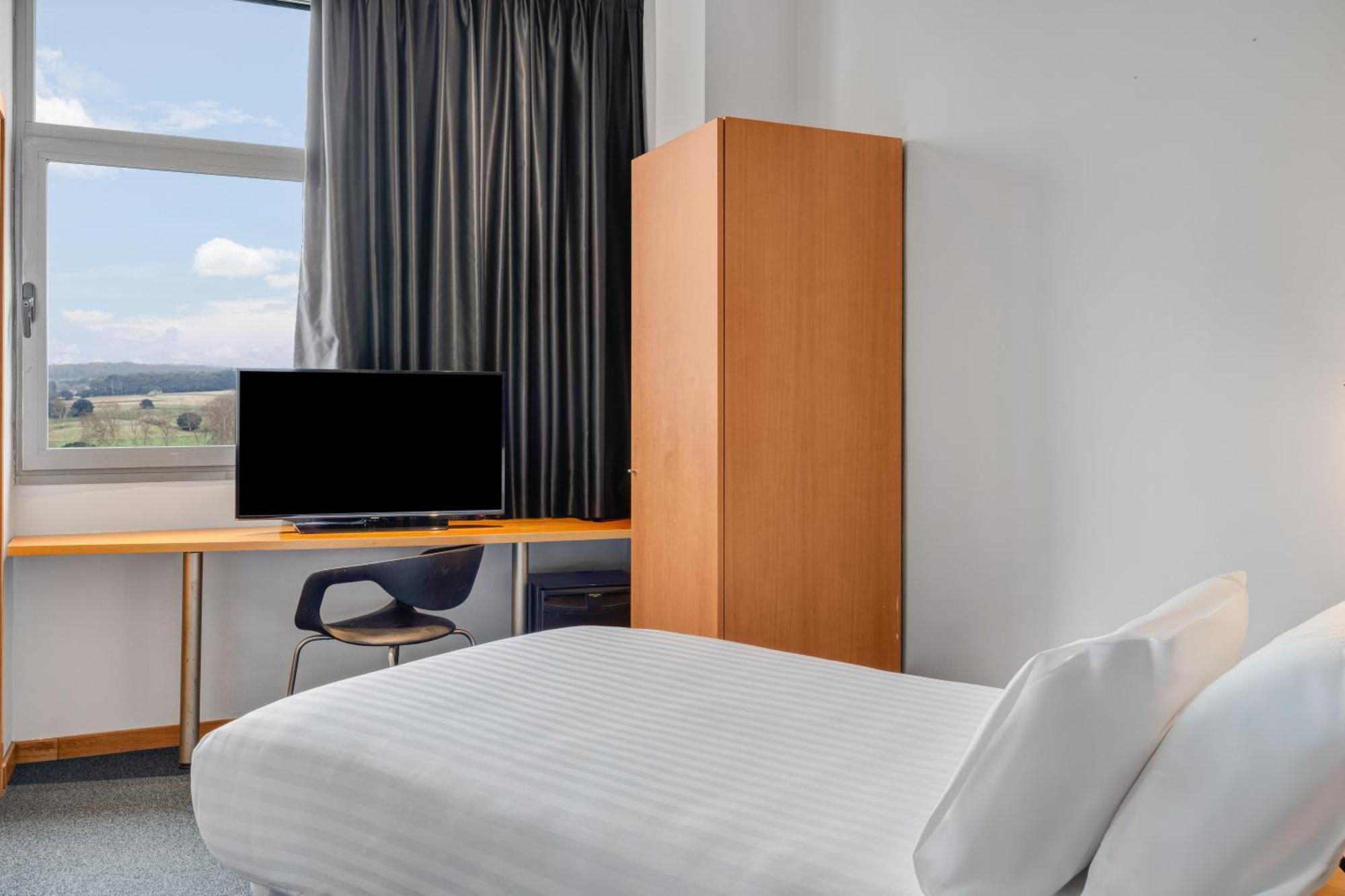 B&B Hotel Barcelona Mollet Porta De Gallecs موييت ذيل مْباييس المظهر الخارجي الصورة