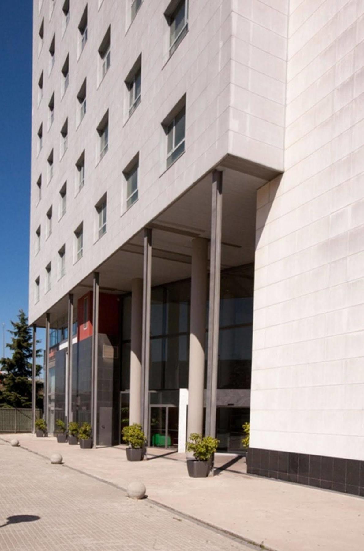 B&B Hotel Barcelona Mollet Porta De Gallecs موييت ذيل مْباييس المظهر الخارجي الصورة