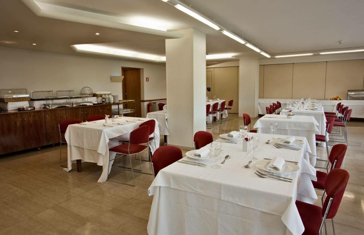 B&B Hotel Barcelona Mollet Porta De Gallecs موييت ذيل مْباييس المظهر الخارجي الصورة